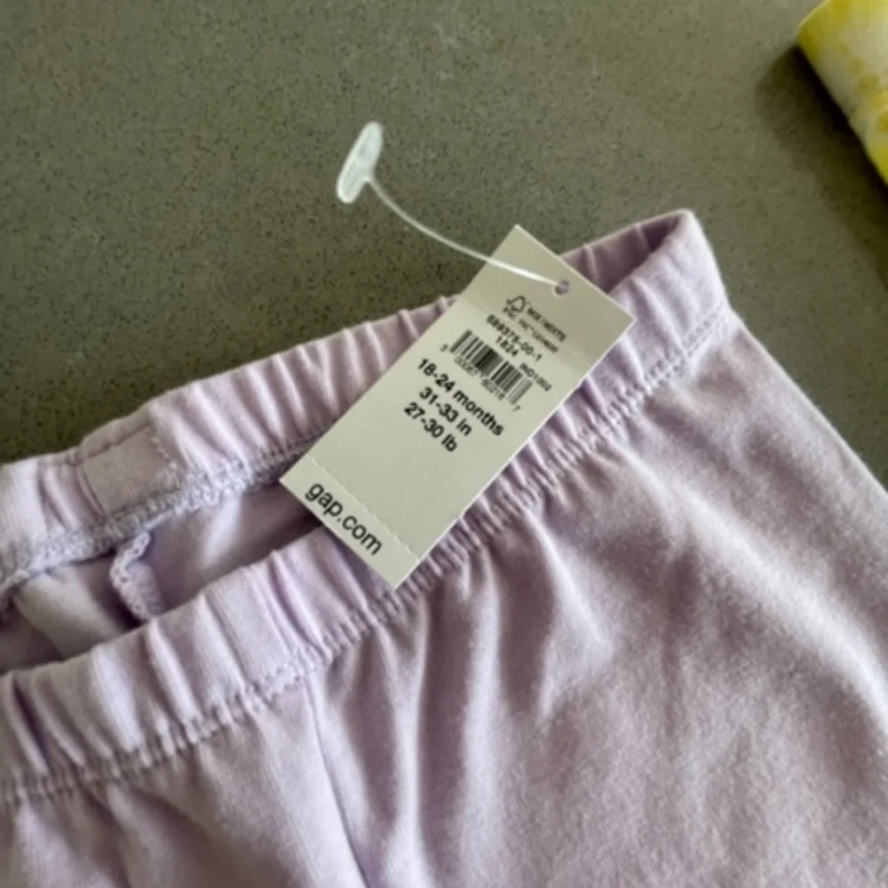 New! Set of 2 Baby Gap 18-24M Capri Cotton Leggings Toddler -NWT
